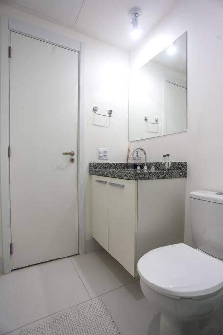 Studio Lindo Ao Lado Do Metro Santa Cecilia Apartment Sao Paulo Bagian luar foto